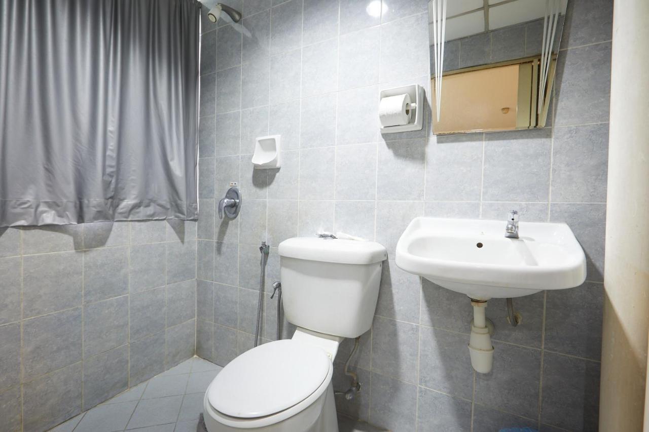 Tang City Hotel, Petaling Street, Merdeka Pnb 118 Tower Kuala Lumpur Bagian luar foto